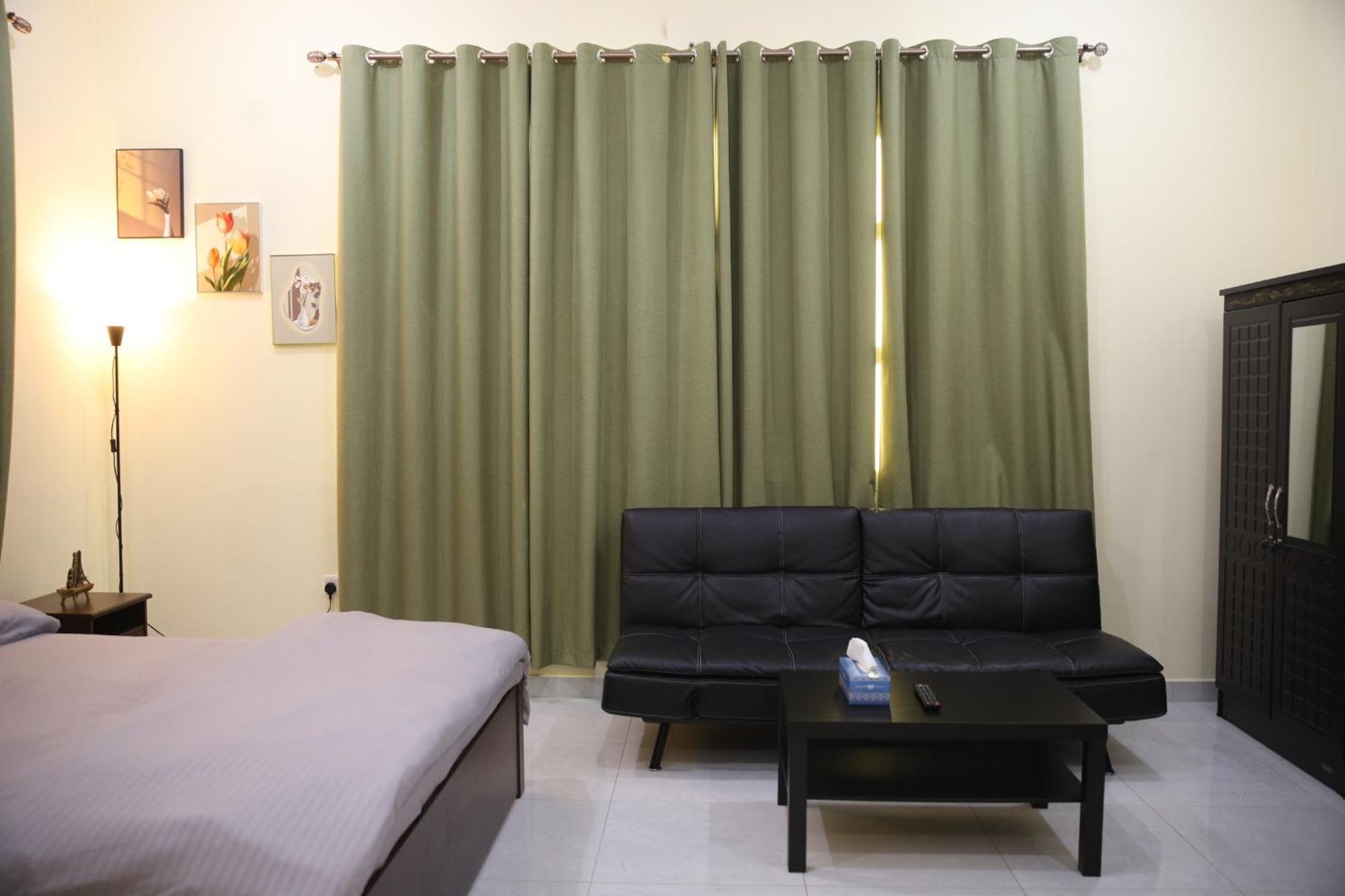 Luxury Private Studio Apartment Close To Airport Абу-Даби Экстерьер фото