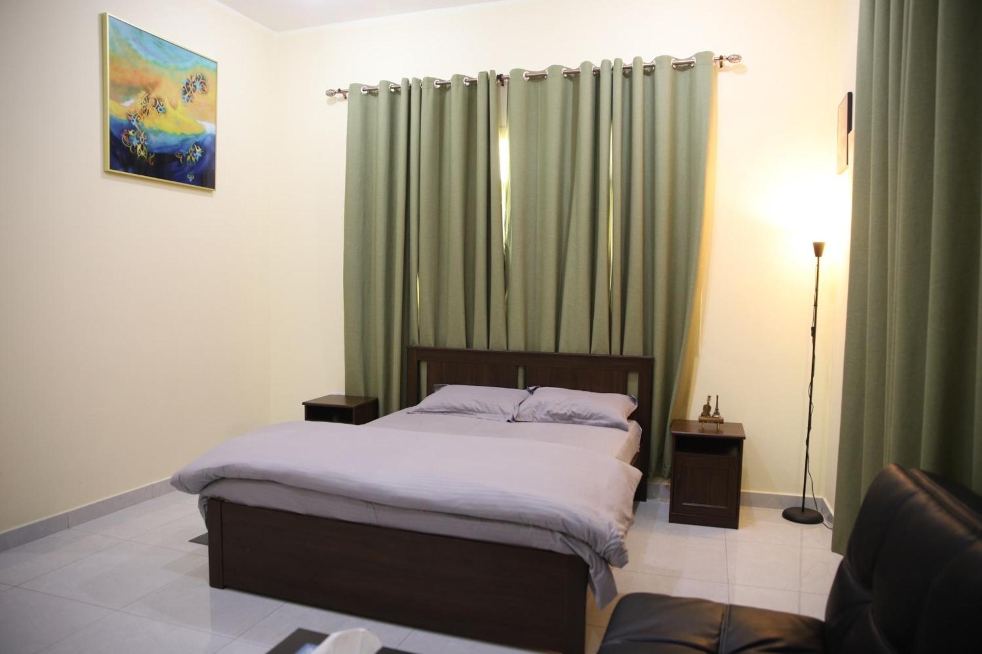 Luxury Private Studio Apartment Close To Airport Абу-Даби Экстерьер фото