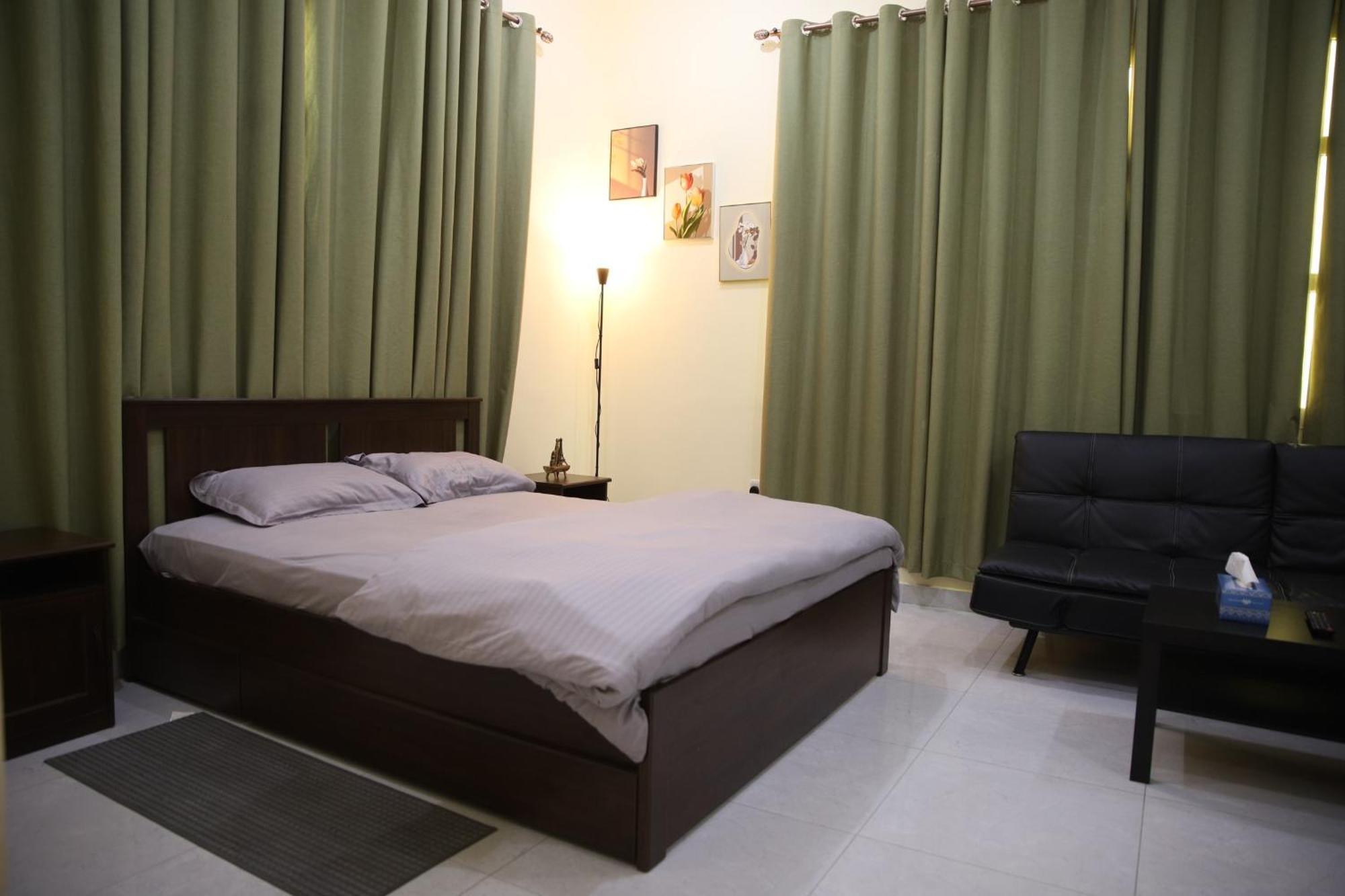 Luxury Private Studio Apartment Close To Airport Абу-Даби Экстерьер фото